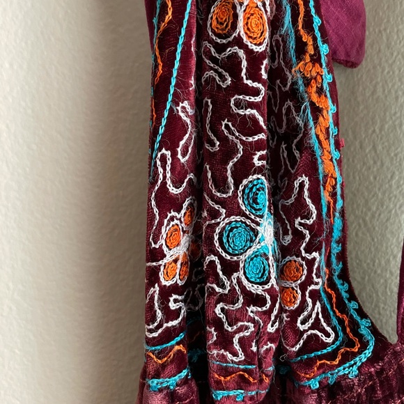 Vintage 70s velvet halter top dress. - Picture 4 of 4